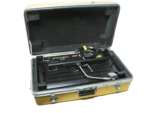 KinoFlo - Celeb LED 200 DMX Kit Center Mount Travel Case - Image 2