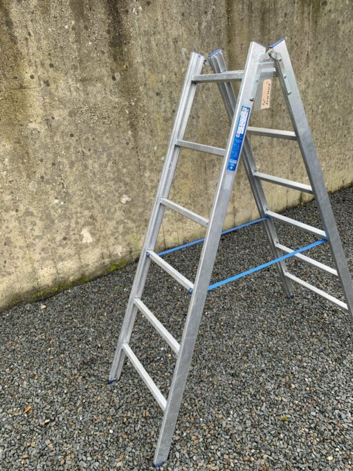 ALUMINIUM 2x6-TREADS Ladder - Image 2