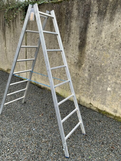 ALUMINIUM 2x8-TREADS Ladder