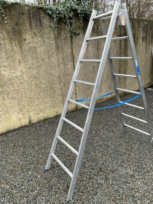 ALUMINIUM 2x8-TREADS Ladder - Image 5