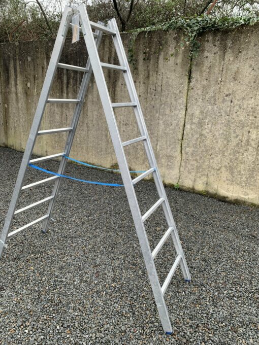 ALUMINIUM 2x8-TREADS Ladder