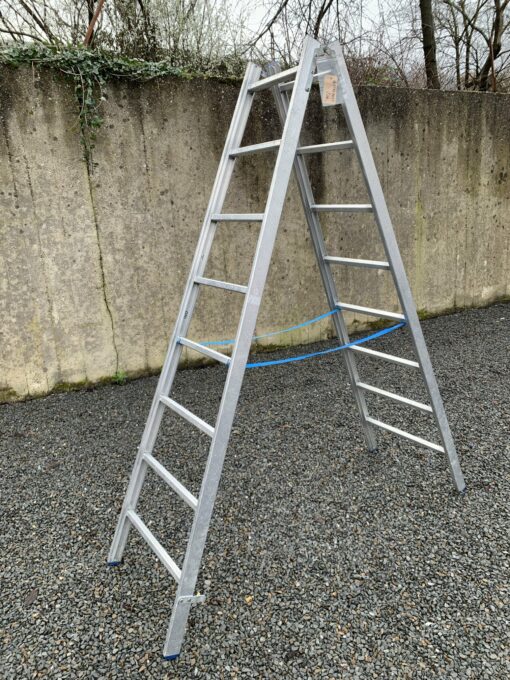 ALUMINIUM 2x8-TREADS Ladder - Image 2