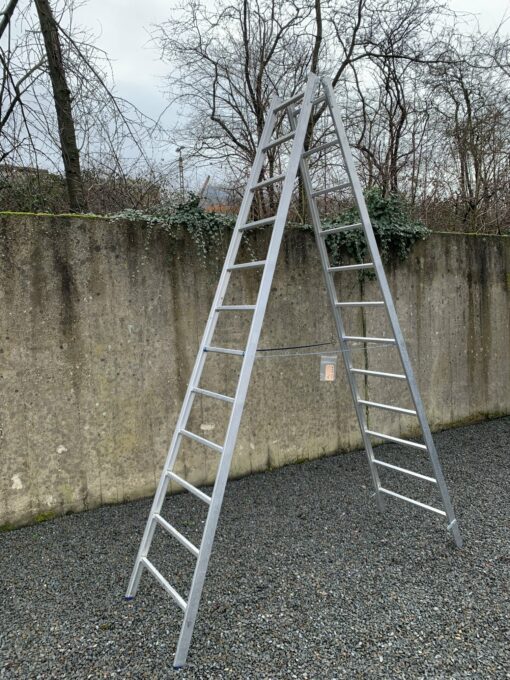 ALUMINIUM 2x12-TREADS Ladder