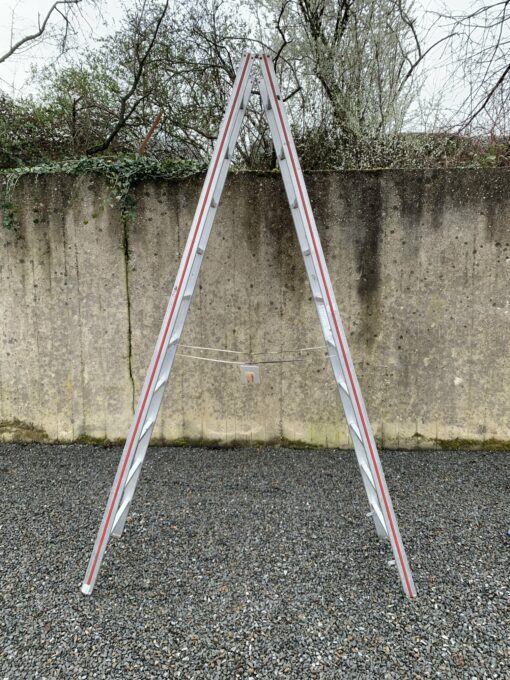 ALUMINIUM 2x10-TREADS Ladder - Image 4