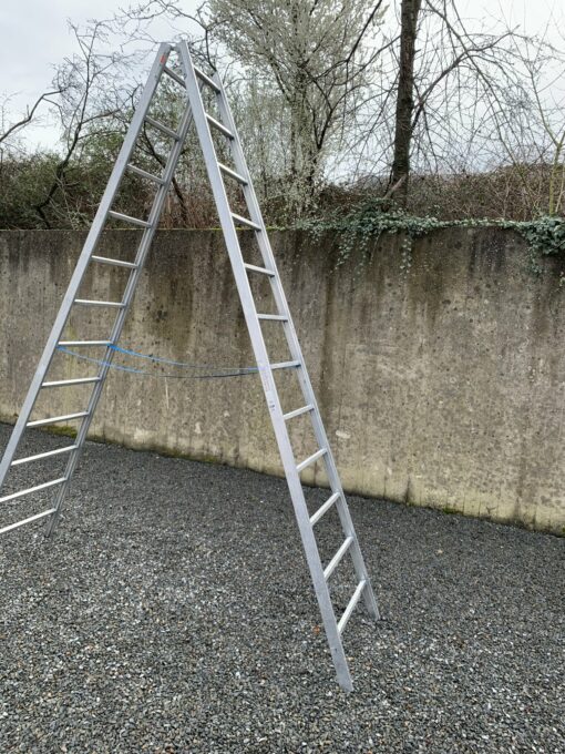 ALUMINIUM 2x12-TREADS Ladder - Image 7