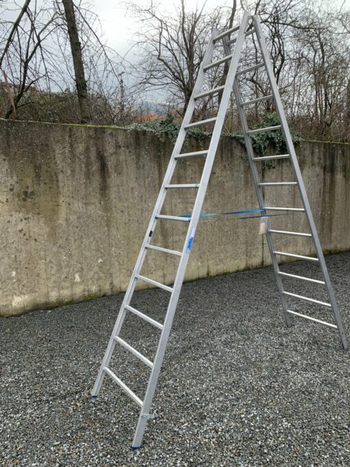 ALUMINIUM 2x12-TREADS Ladder - Image 2