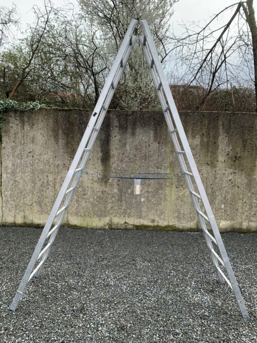 ALUMINIUM 2x12-TREADS Ladder - Image 2