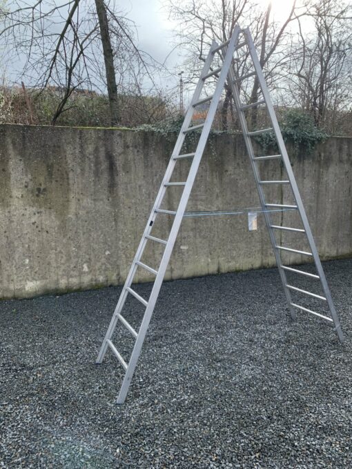 ALUMINIUM 2x12-TREADS Ladder - Image 2