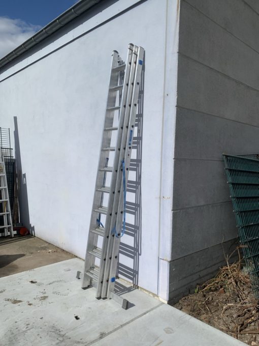 ZARGES ALUMINIUM 3x11-TREADS Y-Ladder - Image 2